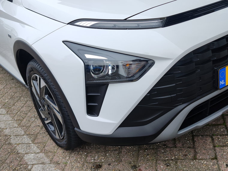 Vehicle Image 32