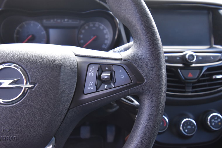 Vehicle Image 32