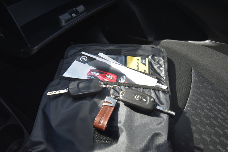 Vehicle Image 37