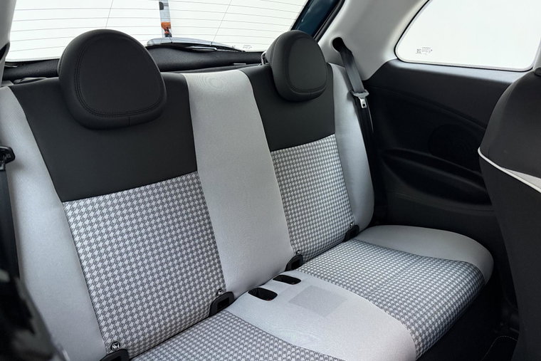Vehicle Image 13