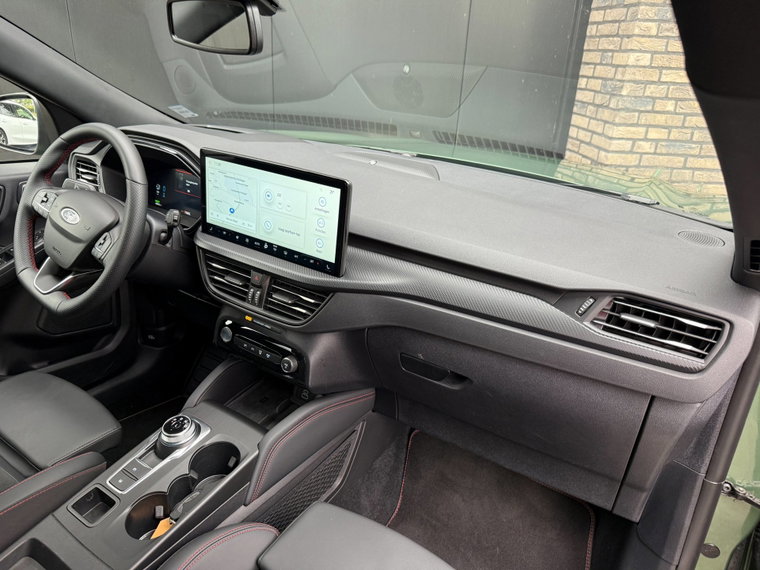 Vehicle Image 30