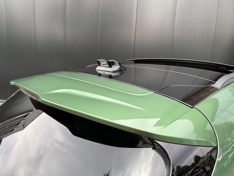 Vehicle Image 36