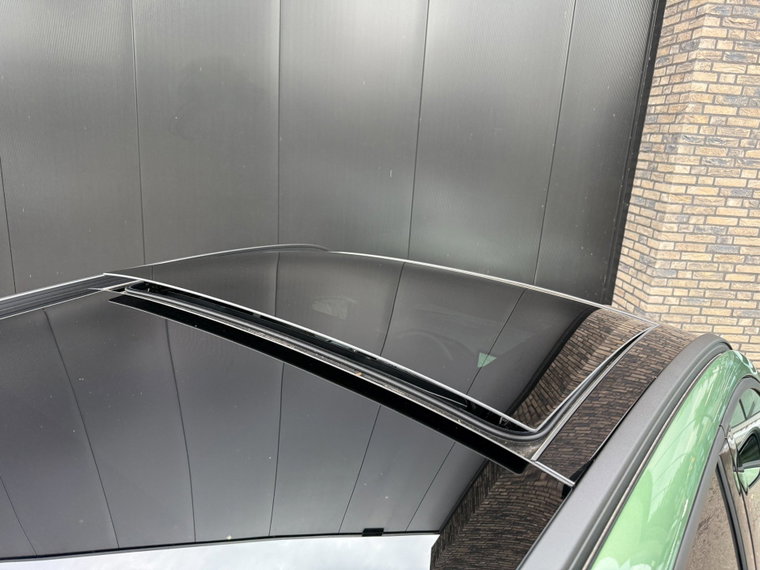 Vehicle Image 38