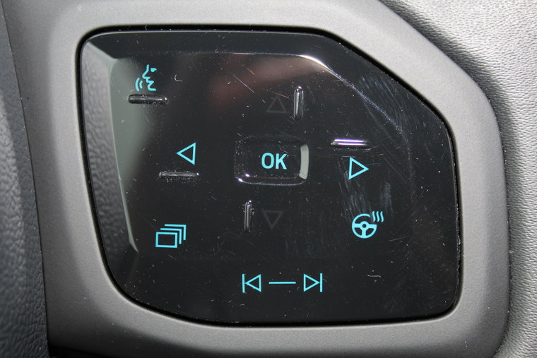 Vehicle Image 19