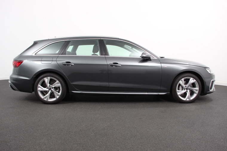 Vehicle Image 8