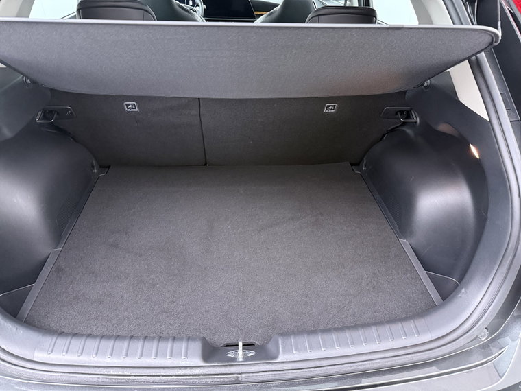 Vehicle Image 38