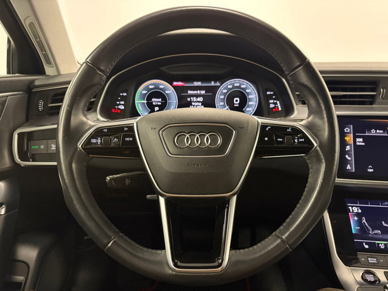 Vehicle Image 17