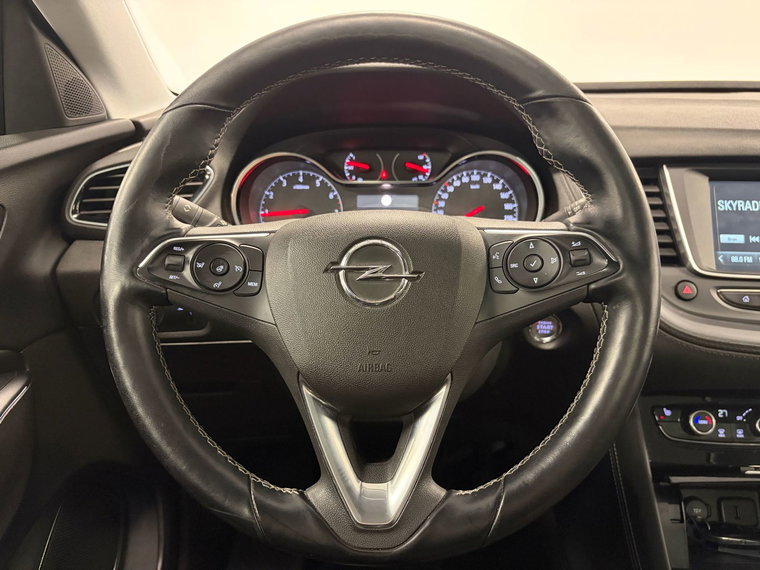 Vehicle Image 17