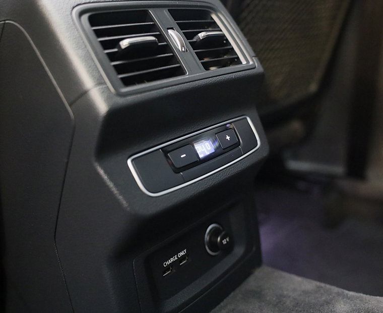 Vehicle Image 41