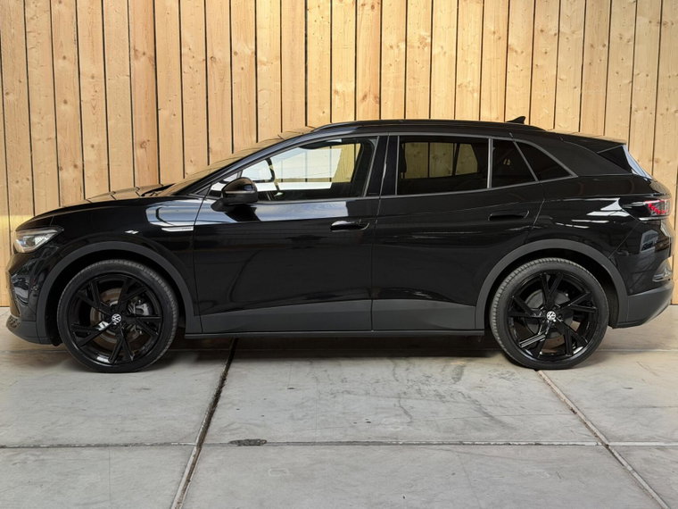 Vehicle Image 38