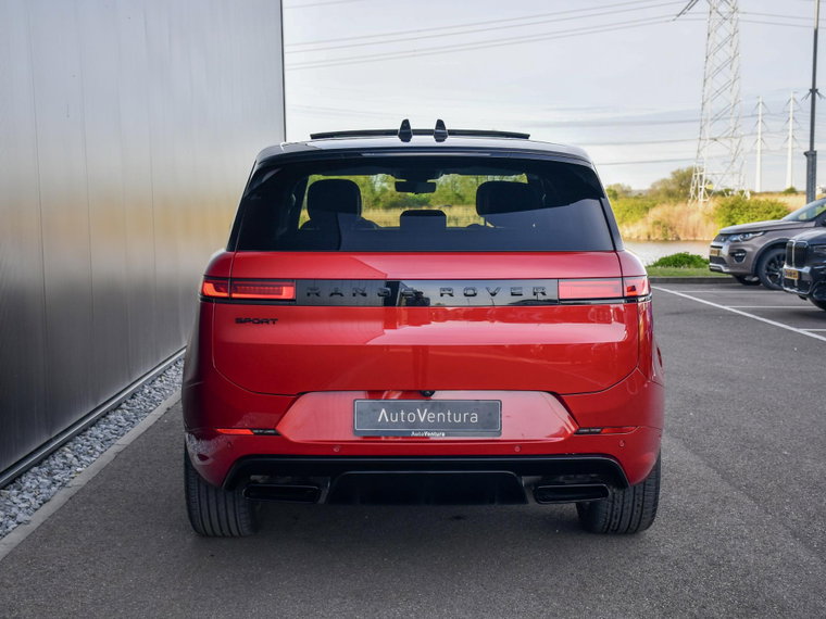 Vehicle Image 43