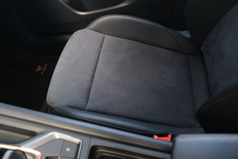Vehicle Image 33