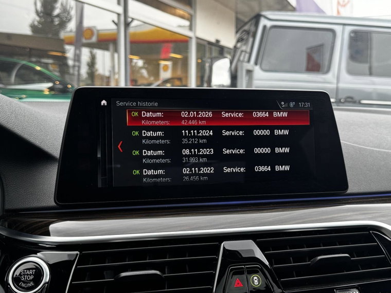 Vehicle Image 40