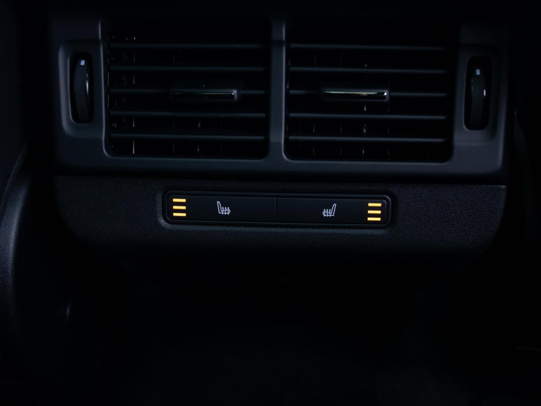 Vehicle Image 41