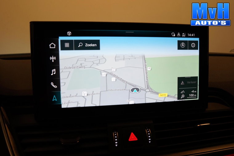 Vehicle Image 11