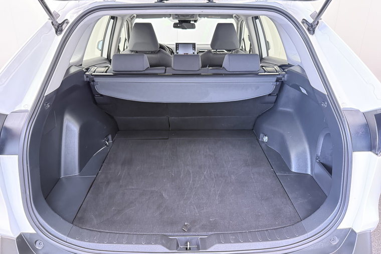 Vehicle Image 12