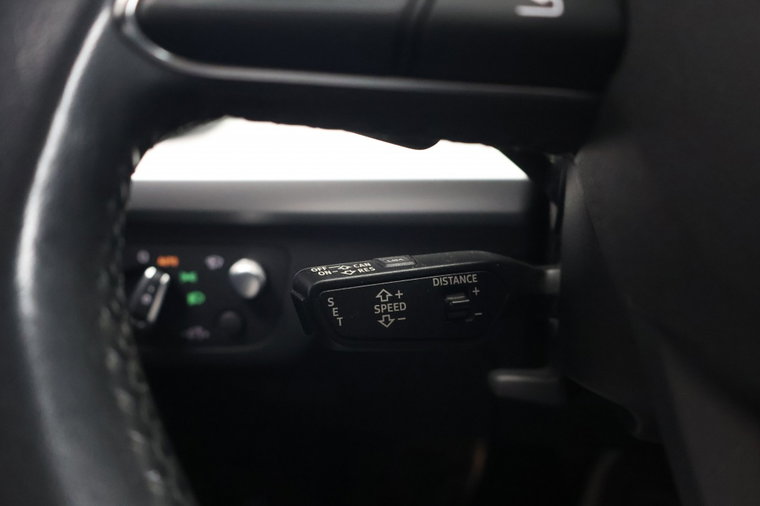 Vehicle Image 27