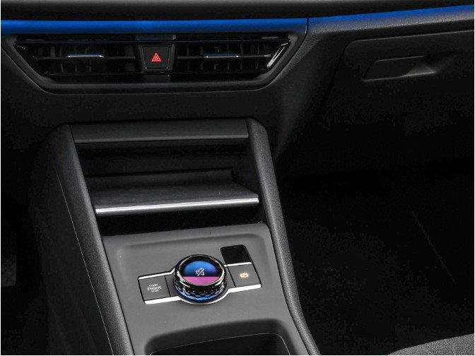 Vehicle Image 47
