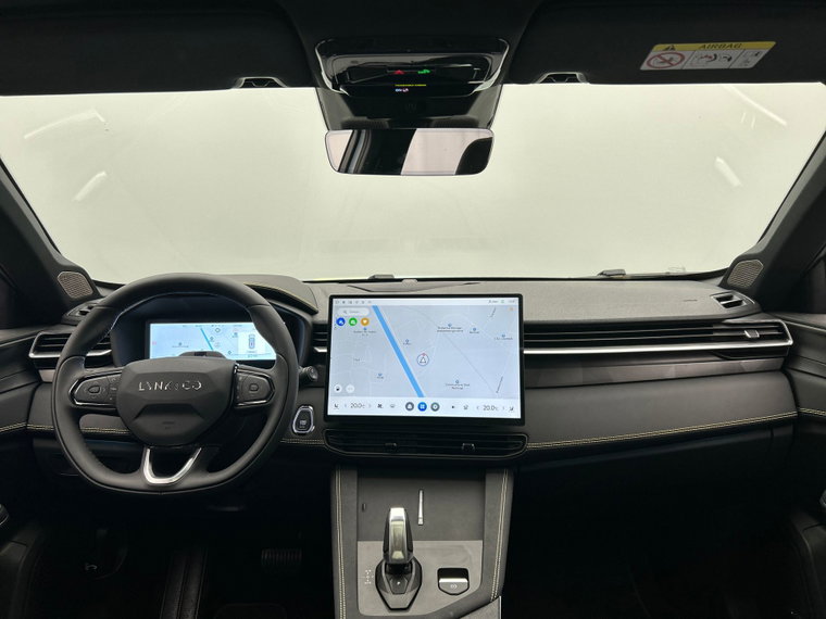 Vehicle Image 38