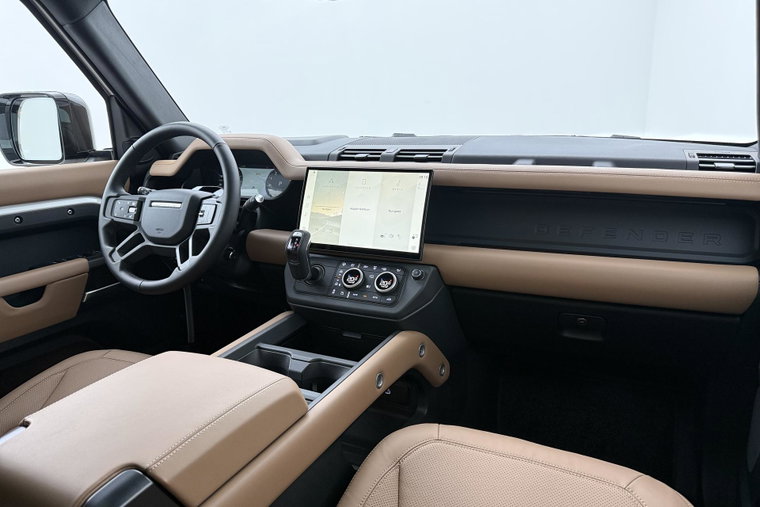 Vehicle Image 18