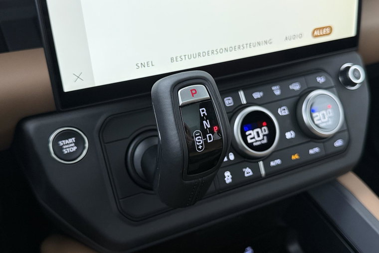 Vehicle Image 35