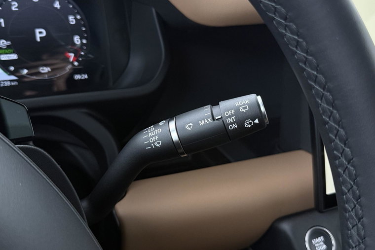 Vehicle Image 41