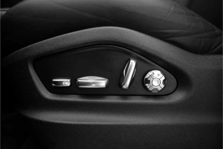 Vehicle Image 36