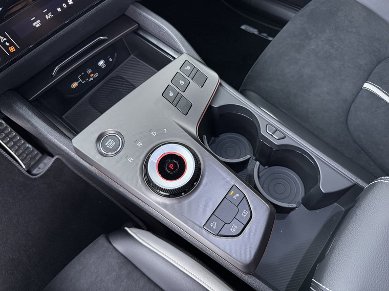 Vehicle Image 31