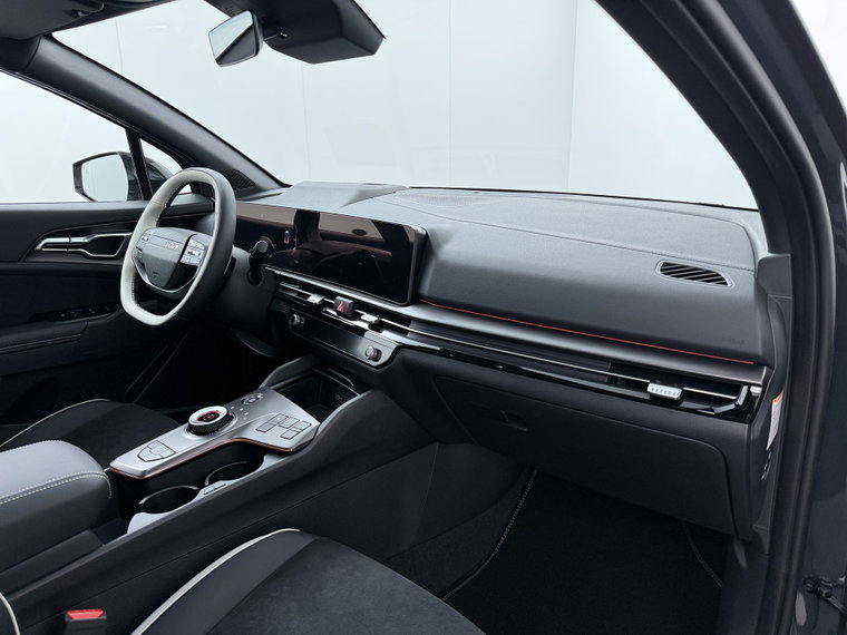 Vehicle Image 39
