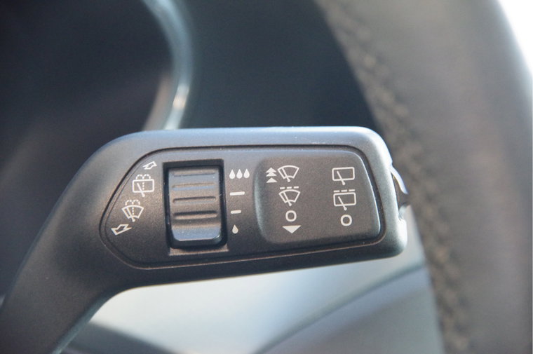 Vehicle Image 50