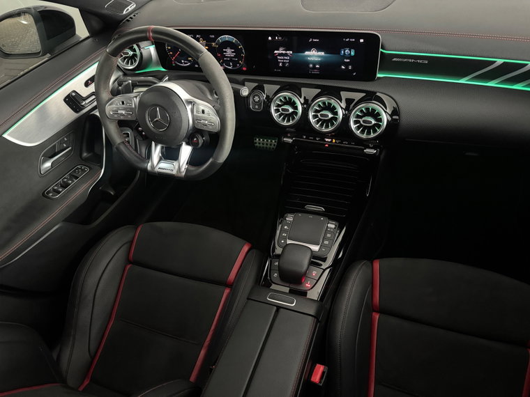 Vehicle Image 38