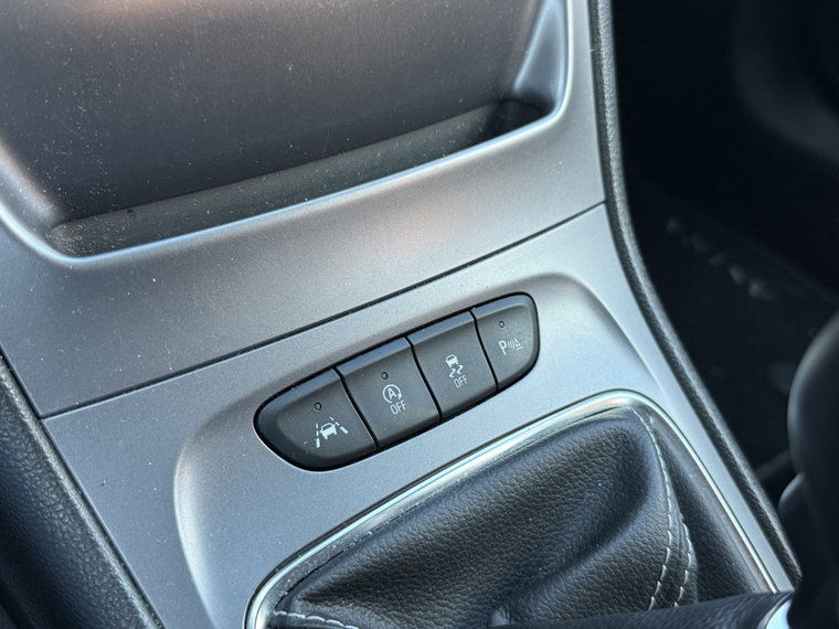 Vehicle Image 27