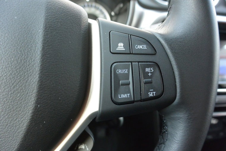 Vehicle Image 17