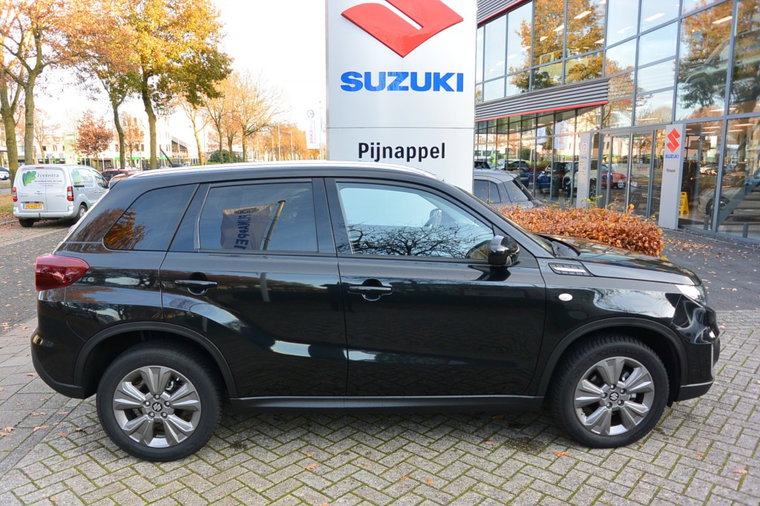 Vehicle Image 8
