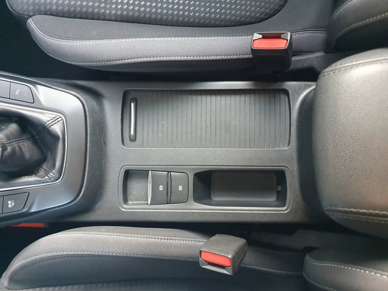 Vehicle Image 41