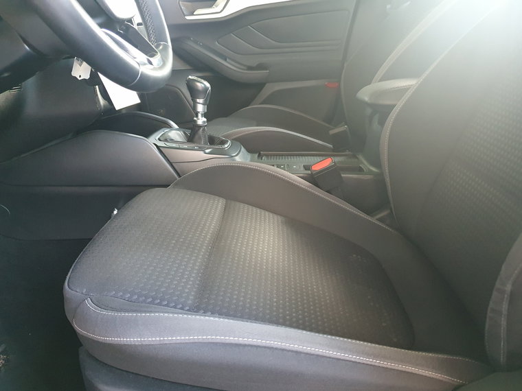 Vehicle Image 45