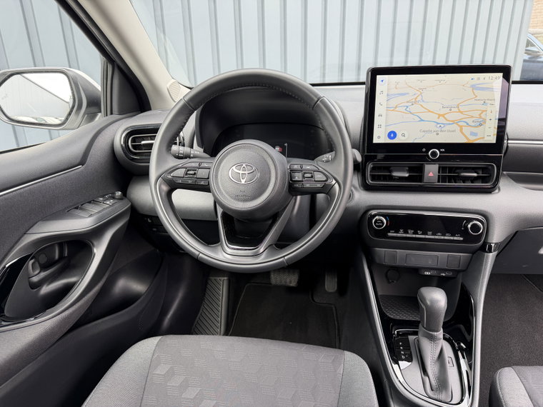 Vehicle Image 18