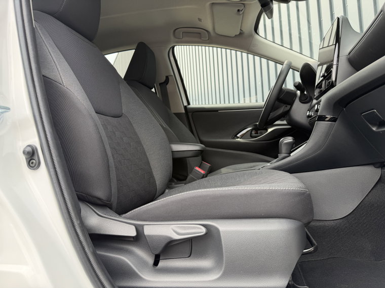 Vehicle Image 19
