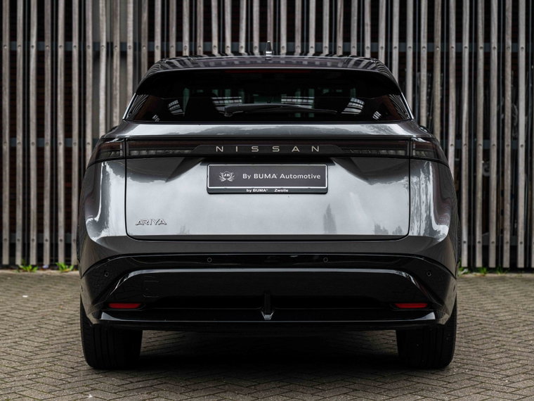 Vehicle Image 42