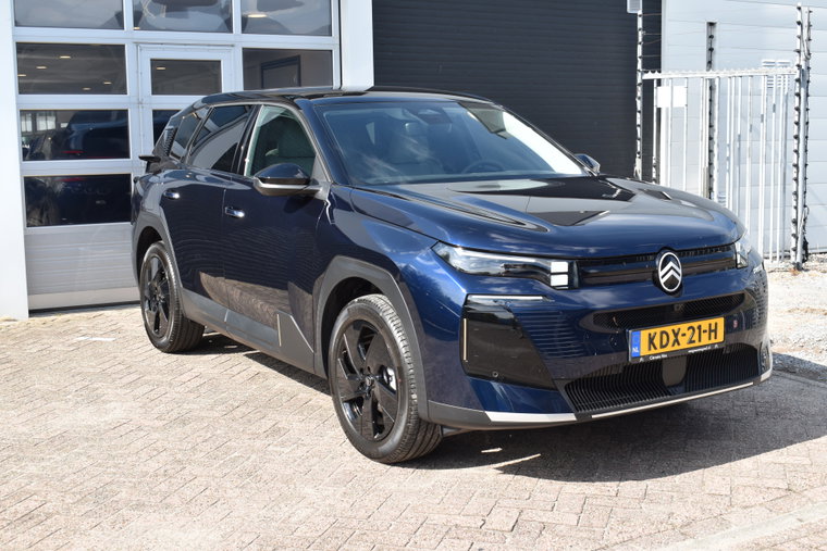 Vehicle Image 37