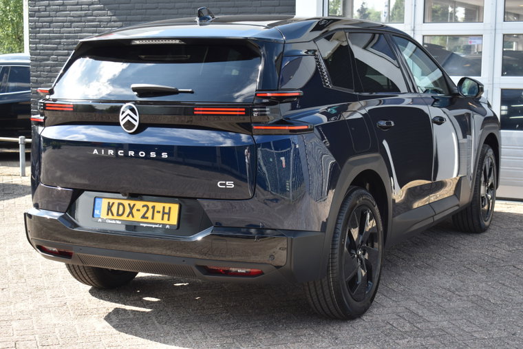 Vehicle Image 39