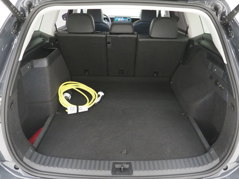 Vehicle Image 42