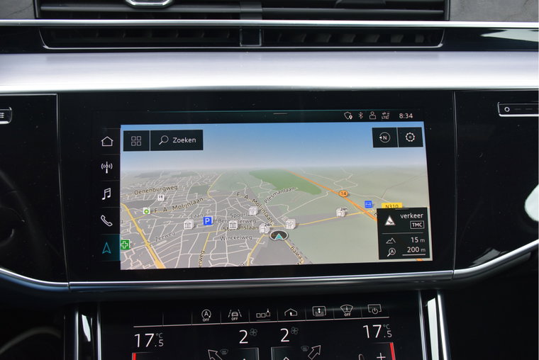 Vehicle Image 30
