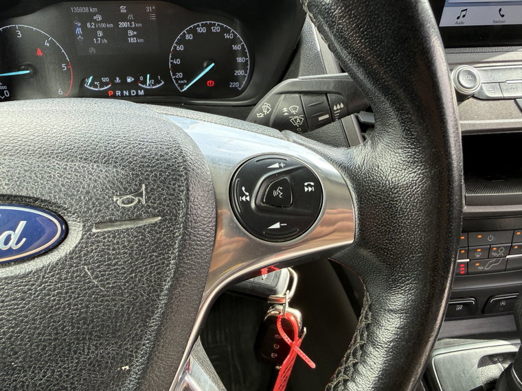 Vehicle Image 29