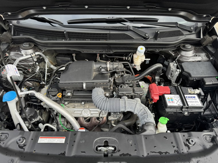 Vehicle Image 36