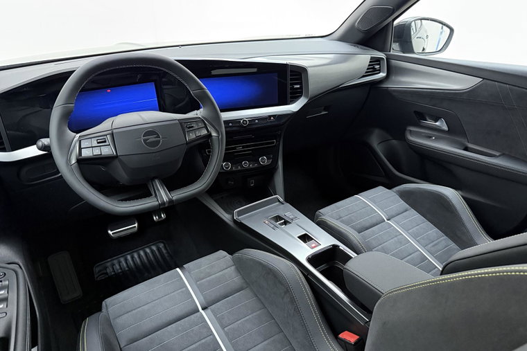Vehicle Image 20