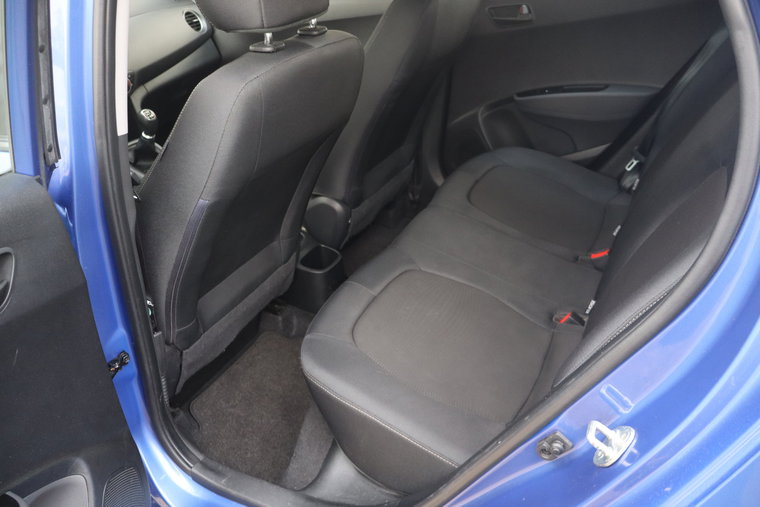 Vehicle Image 22