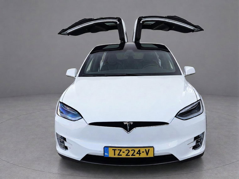 Vehicle Image 26