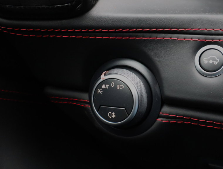 Vehicle Image 37