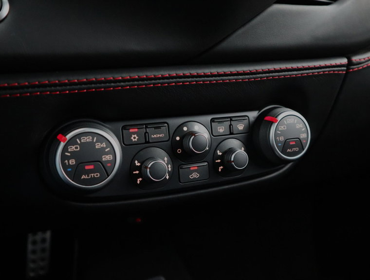 Vehicle Image 48